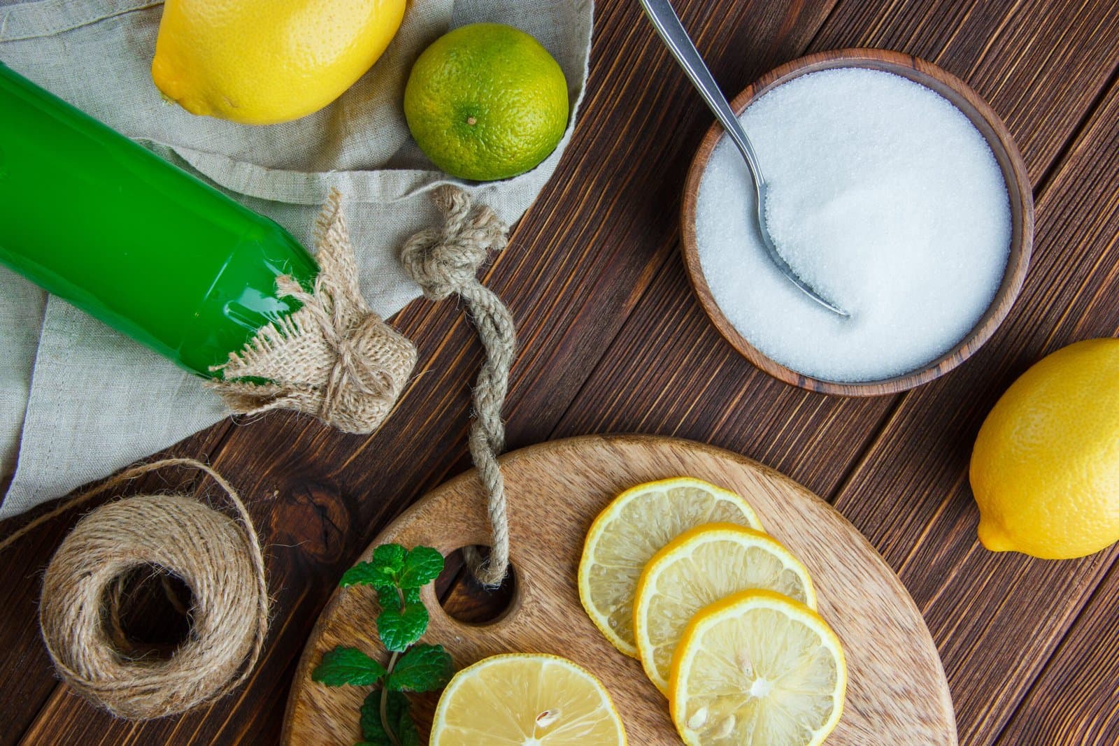 El ácido cítrico como fuente de energía natural en productos medicinales y para el cuidado de la piel