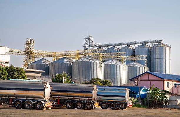 Agrochemical Logistics 2026: Cape Route vs Hormuz Corridor
